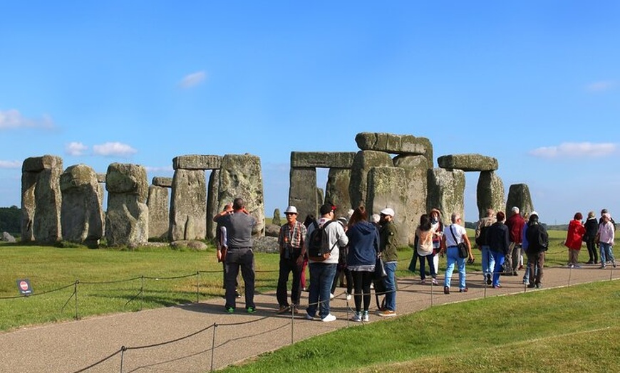 Image 7: Blenheim Palace with Cream Tea, Stonehenge and Oxford