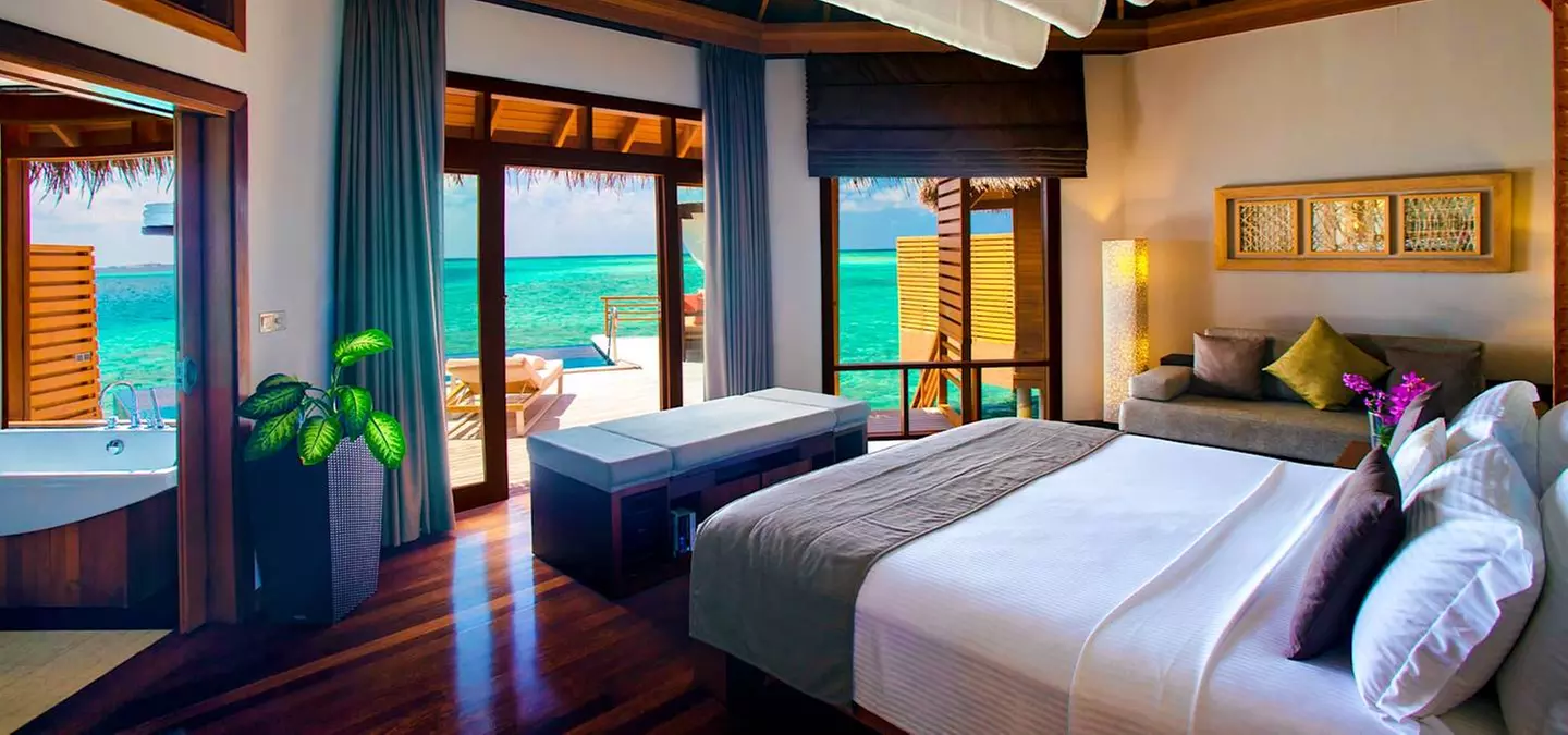 ✈ MALEDIVEN | Nord-Malé-Atoll - Baros Maldives 5*, 5 Nächte - Premium