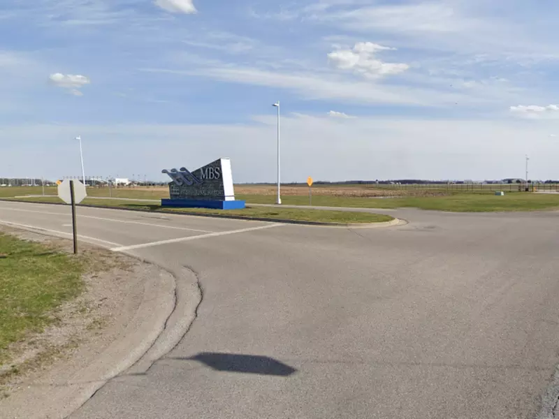 Parking at MBS International Airport - Long Term Lot