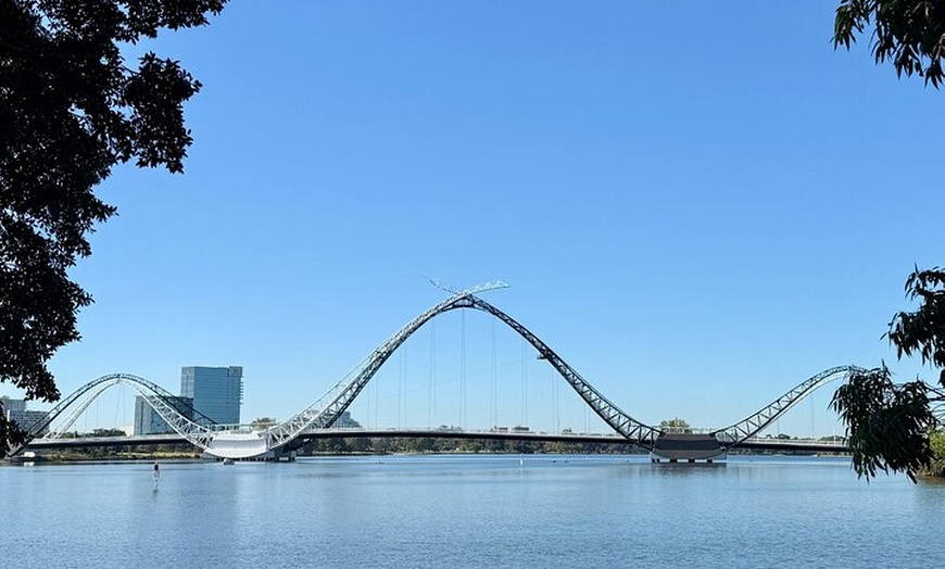 Image 5: Perth Wide Sightseeing