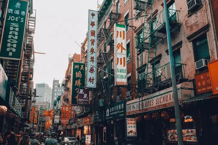 SoHo, Little Italy, and Chinatown Walking Tour in New York
