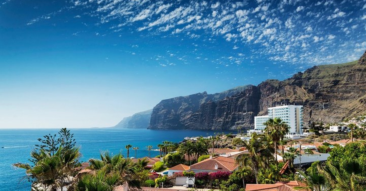 Excursión privada en velero por los acantilados de Los Gigantes, Tenerife