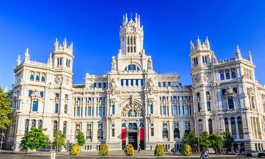 Image 3: Visita guiada privada a pie por Madrid