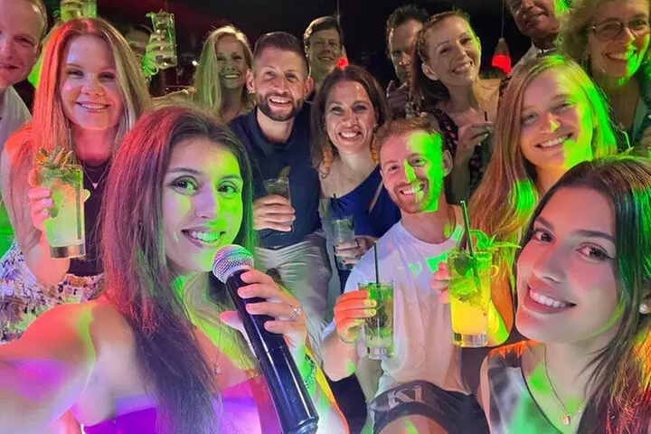 Mango's Miami: Sip & Salsa Lessons, Mojitos, Bites & Live Music