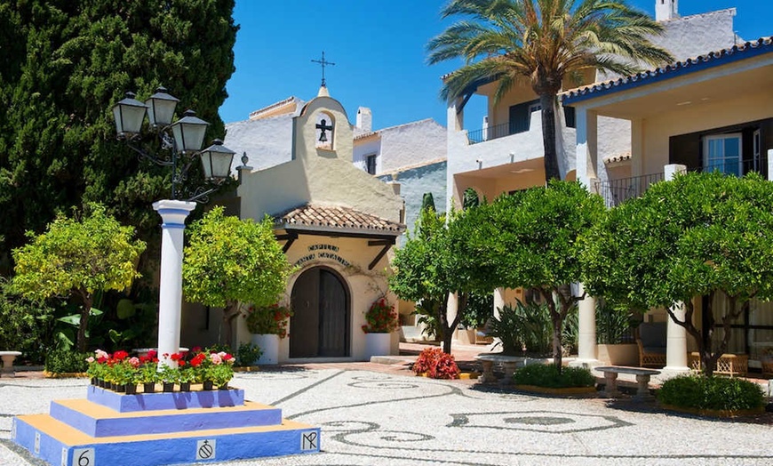 Image 56: ✈ COSTA DEL SOL | Marbella - BlueBay Banús 4*, 3 Nächte - Außenpool