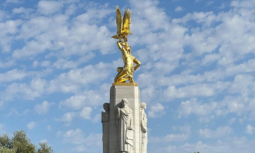 Image 24: London Tour including 30 Top Sights with Blue Badge Tour Guide