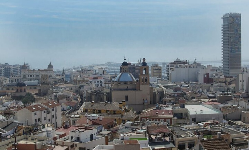 Image 10: Alicante Secreto: Tour de Tapas, Vinos y Rincones Ocultos