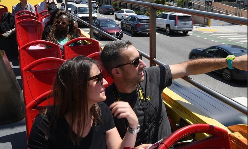 Image 23: Los Angeles Celebrity Homes Tour and 2-Day Hop-on Hop-off Package