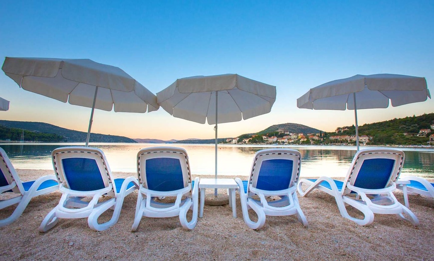 Image 2: ✈ CROATIE | Slano - Admiral Grand Hotel 5* - Bord de mer