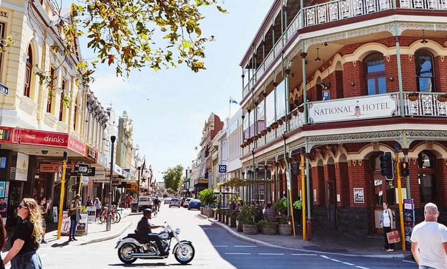 Image 2: City Perth and Fremantle Tour