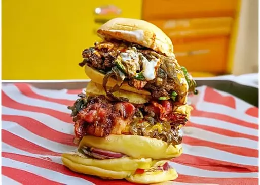 5% Cash Back at Burgermania