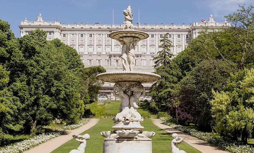 Image 3: Visita Guiada al Palacio Real de Madrid con Entrada