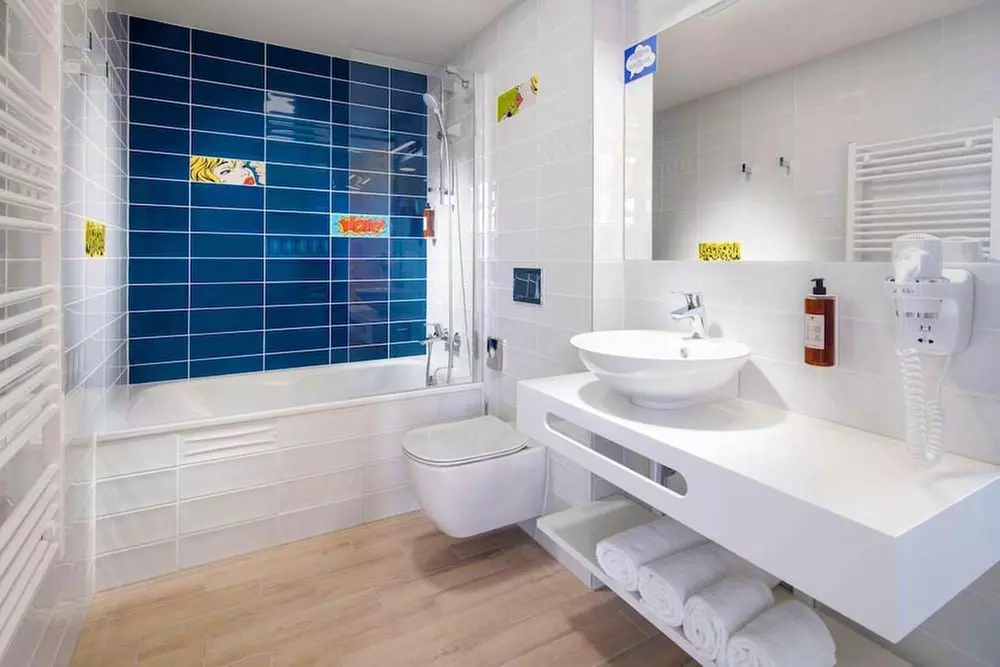 ✈ REPUBLIKA CZESKA | Praga - Comfort Hotel Prague City East 3*, 2 n...