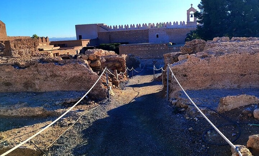 Image 10: Visita Guiada a la Alcazaba
