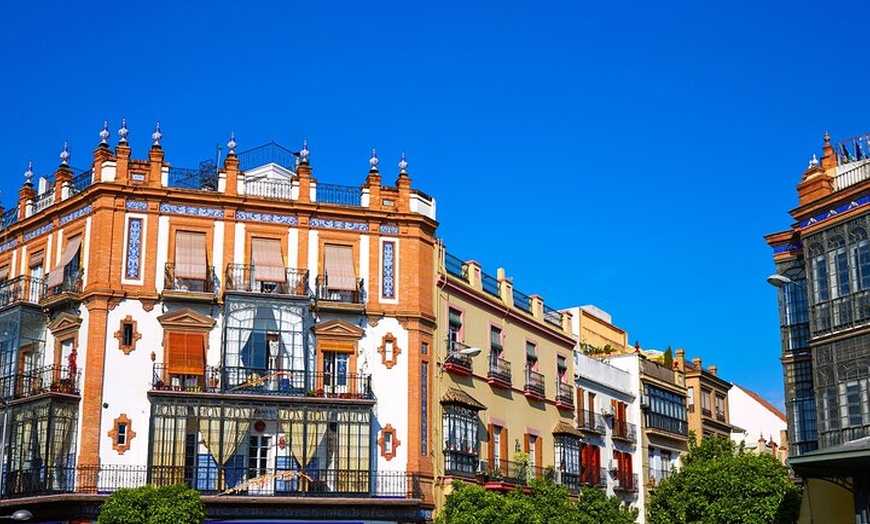 Image 7: Visita Privada Barrio de Triana en Sevilla