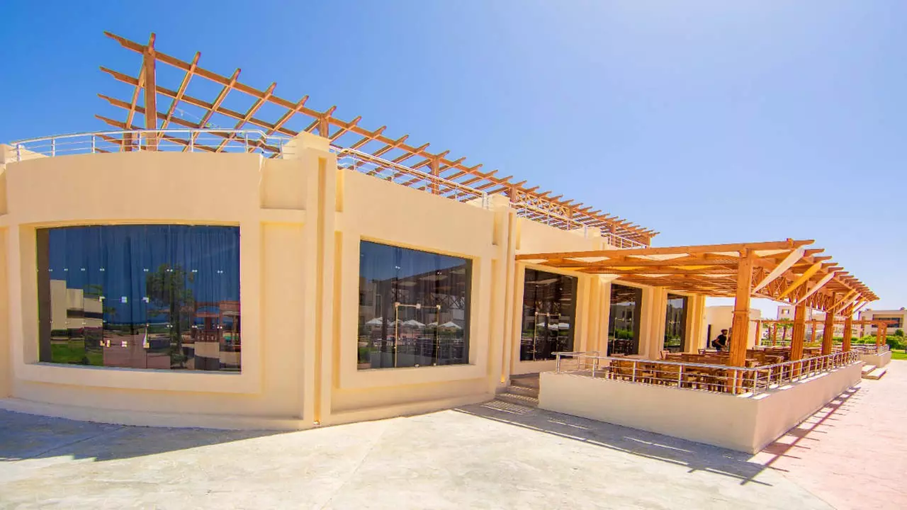 ✈ ÄGYPTEN | Hurghada - New Eagles Aqua Park Resort 4*, 3 Nächte - A...