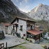 Image 1: Picos de Europa: Bulnes, funicular y queso Cabrales desde Oviedo
