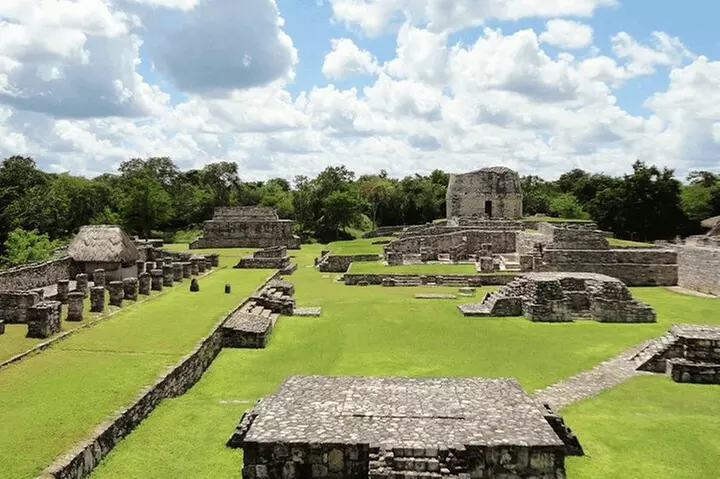 Chichén Itzá, 2 cenotes Ik kill and Hubiku and Valladolid visit - Primary Image