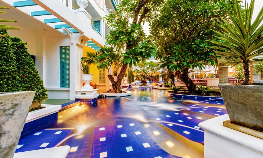 Image 5: ✈ SOUTHERN THAILAND | Phuket - Andaman Seaview Hotel 4*, 5 nights -...