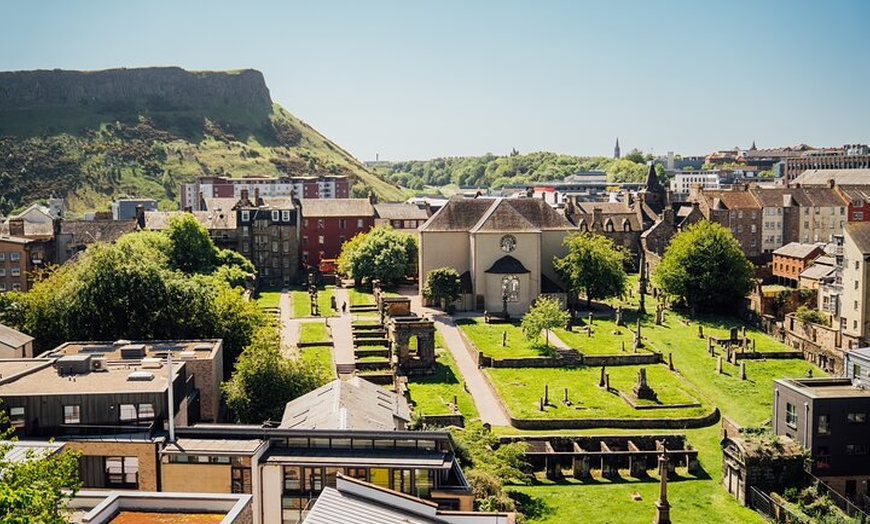Image 19: Big Bus Edinburgh Hop-on Hop-off Sightseeing Tour by Open-Top Bus