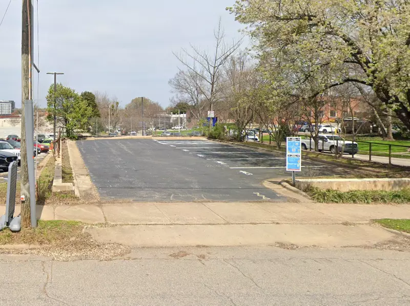 Parking at League Lot