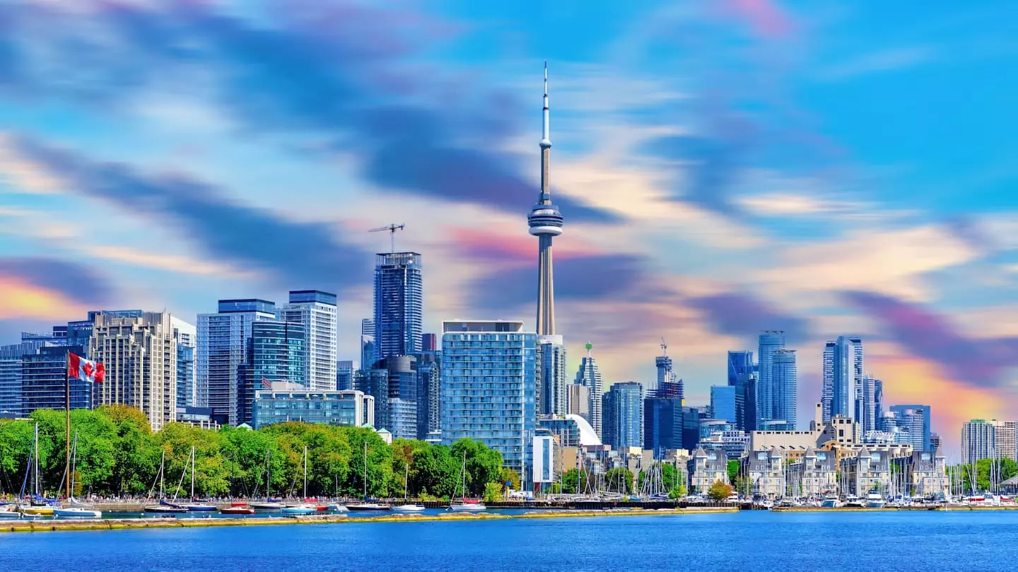 ✈ QUEBEC | Montreal - Autotour Kanada & Vereinigte Staaten 3*, 18 N...