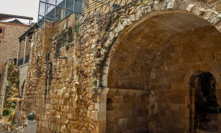 Image 15: Visita Salamanca a tu ritmo, sin grupos ni horarios. Con tu móvil