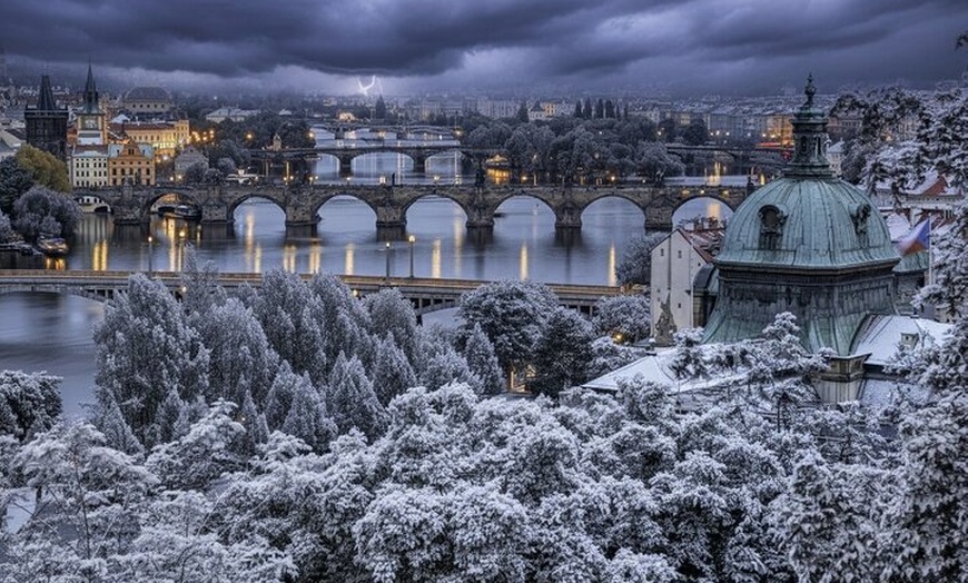 Image 25: Private Panoramatour München Prag oder Prag München mit 2h Stopp
