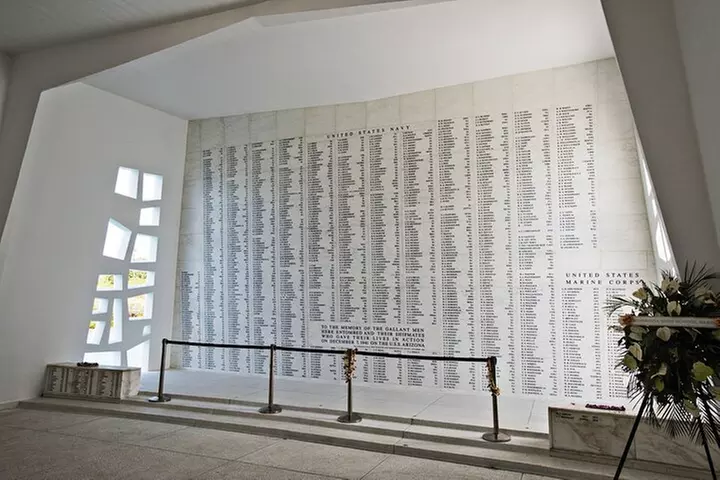 Pearl Harbor, USS Arizona and Honolulu City Tour