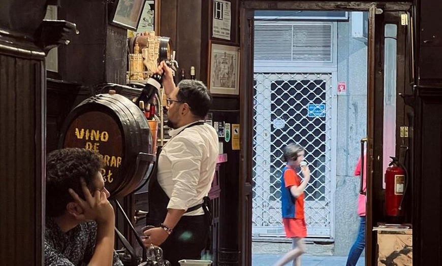 Image 19: Madrid City Aventura de vinos y tapas