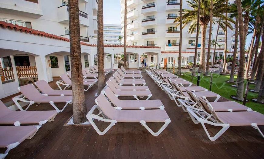 Image 73: ✈ GRAN CANARIA | Playa del Ingles - Hotel Servatur Waikiki 3* - Śni...