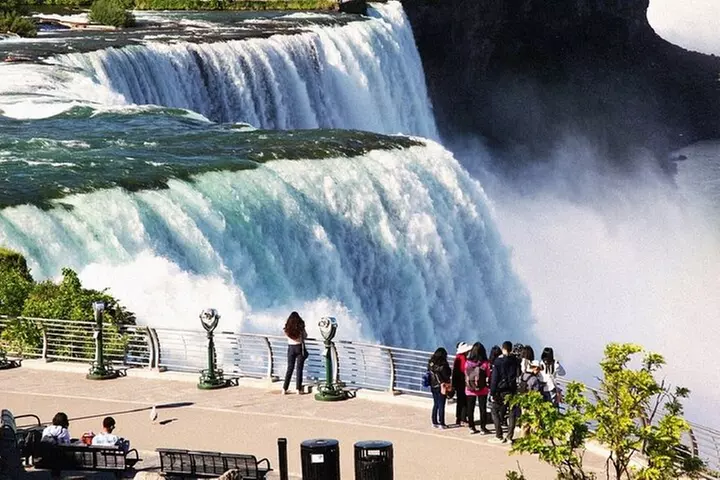 2-Day Niagara Falls US, WatkinsGlen w/Scenic Hotel Upgrade Option