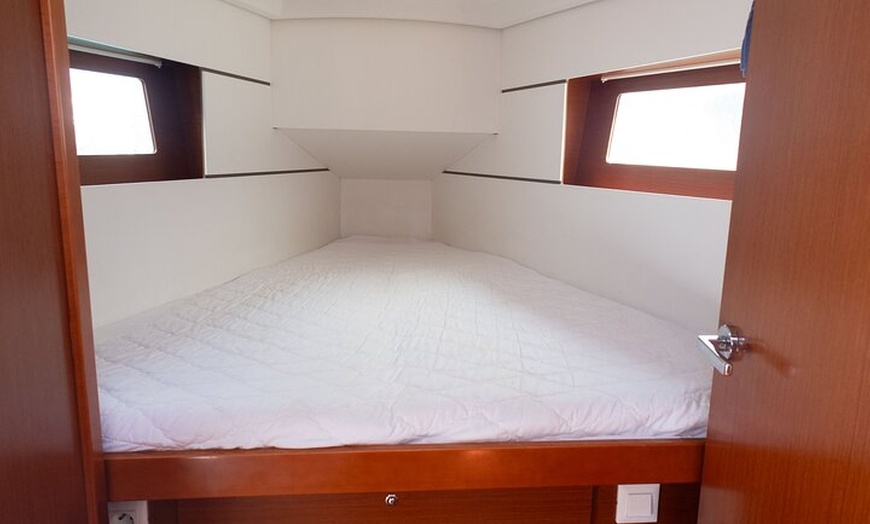 Image 27: Excursión privada en Yate a vela al atardecer