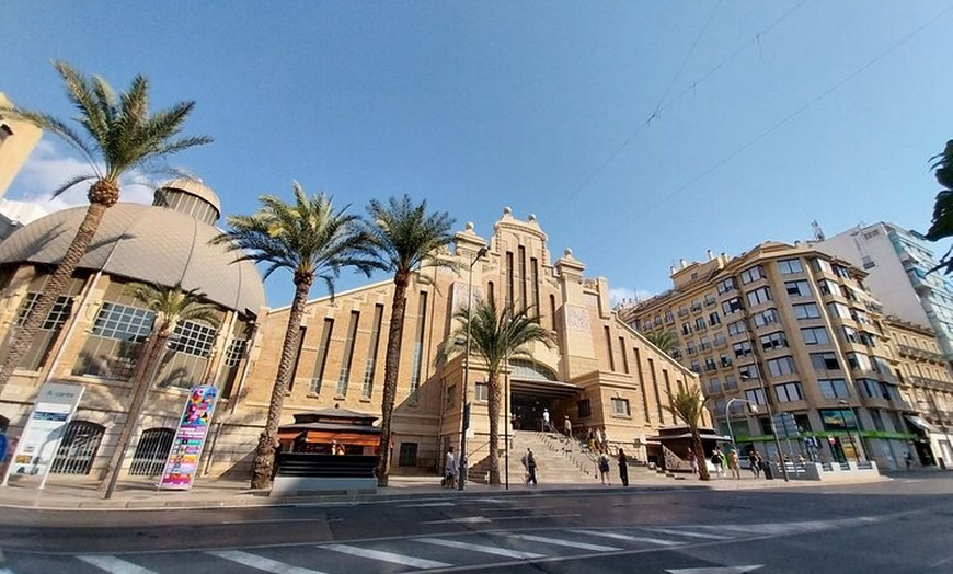 Image 8: Alicante destaca tour para pasajeros de crucero con recogida en puerto