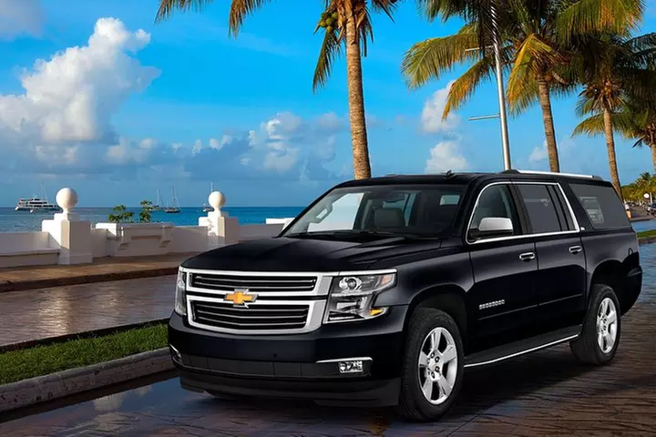 Cancun Airport to Hotel Private Deluxe SUV - Primary Image