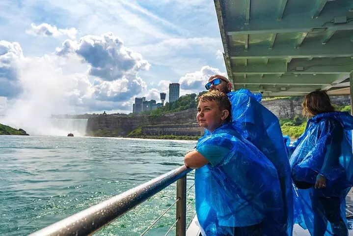Best of Niagara Falls USA Tour with Cave & Maid of the Mist Boat