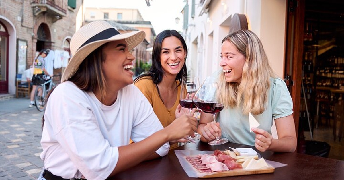 Tour privado de comida y bebida con degustación en Valencia
