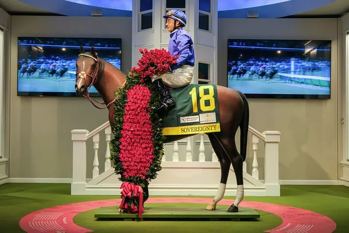 Kentucky Derby Museum - General Admission and Guided Track Visit