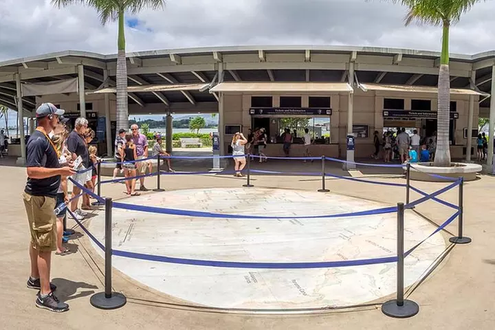 Luxury Pearl Harbor USS Arizona Memorial Small Group Tour