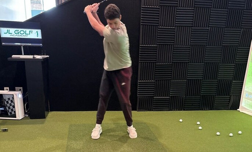 Image 2: $37.50 For 1 Hour Practice/Play Indoor Golf (Reg. $75)
