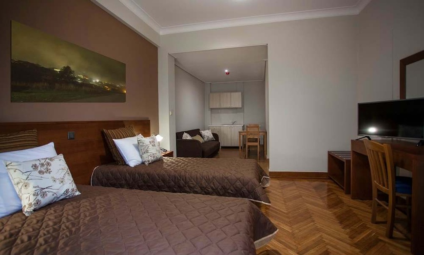Image 4: ✈ ATENY I OKOLICE | Ateny - Ambrosia Suites 4* - City break