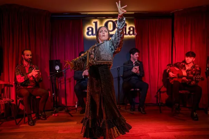 Espectáculo auténtico de flamenco. Alegria y gastronomia Málaga
