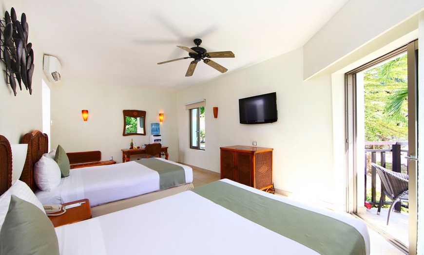 Image 7: ✈ MEXIQUE | Playa del Carmen - Sandos Caracol Eco Resort & Spa 5* -...