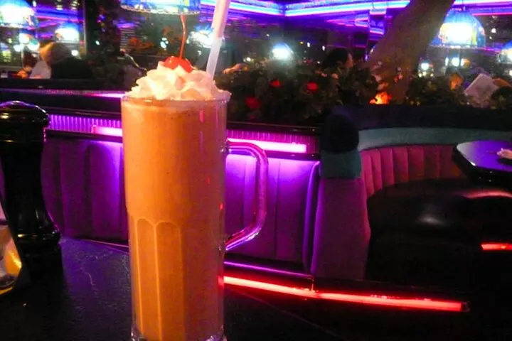 Elvis Presley History & Landmark Walking Tour Vegas