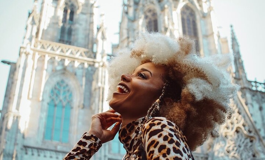 Image 14: Tour de Sesión de Fotos Profesional - Lugares emblemáticos de Barce...