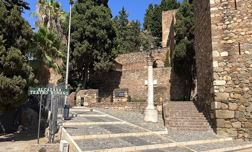 Image 7: Casco histórico Málaga: Tour autoguiado creado por Guía Oficial