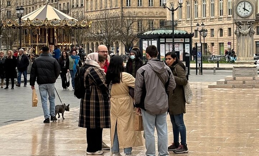 Image 3: Bordeaux Visite guidée à pied en petit groupe