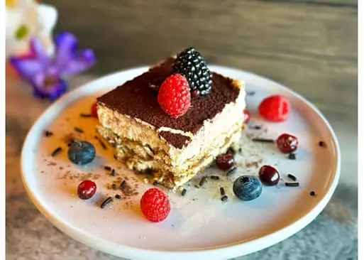 5% Cash Back at Kinnara Thai Restaurant