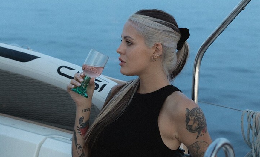 Image 23: Excursión privada en Yate a vela al atardecer