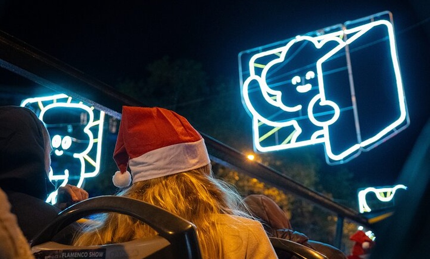 Image 7: Tour en autobús por las luces de Navidad de Barcelona